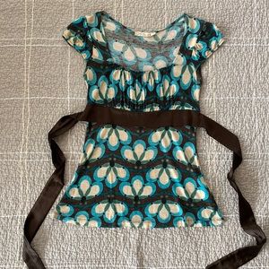 Dynamite business casual top with square neck collar and brown silky bow - Small